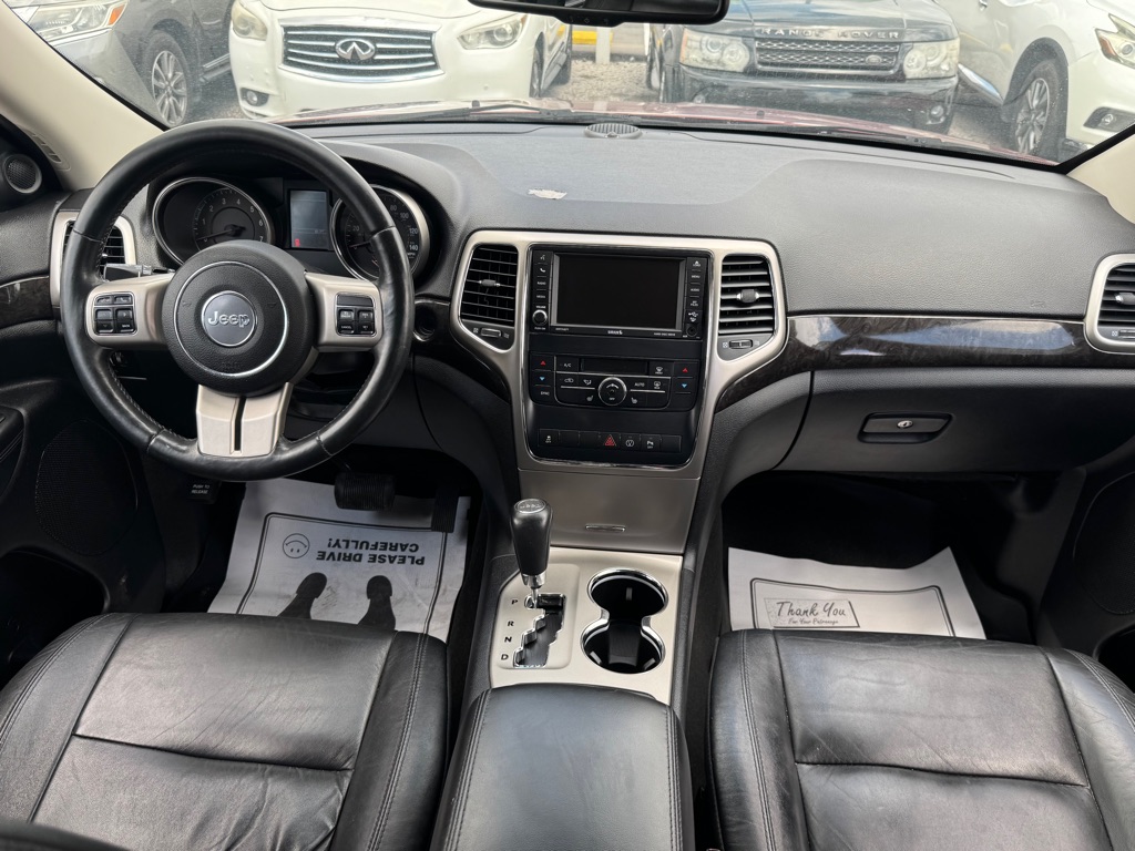 Photo 10 of this JEEP GRAND CHEROKEE