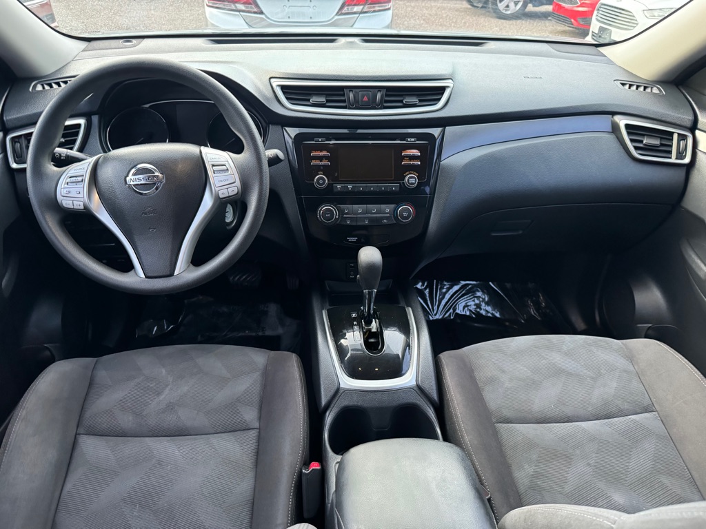 Photo 12 of this NISSAN ROGUE