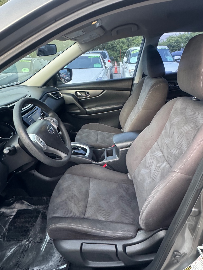 Photo 7 of this NISSAN ROGUE