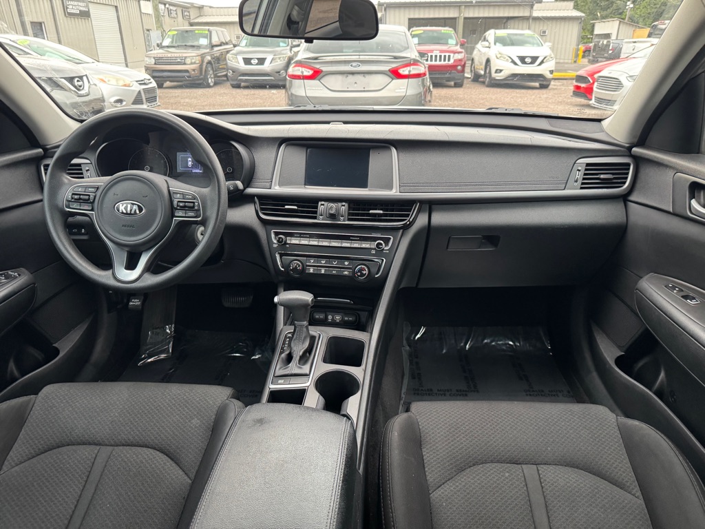 Photo 10 of this KIA OPTIMA