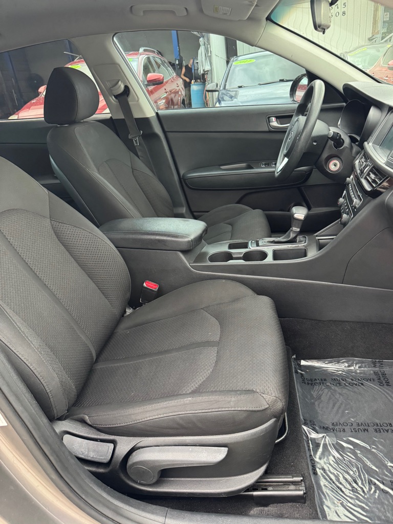 Photo 20 of this KIA OPTIMA