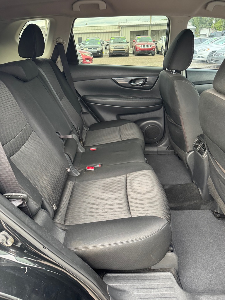 Photo 11 of this NISSAN ROGUE