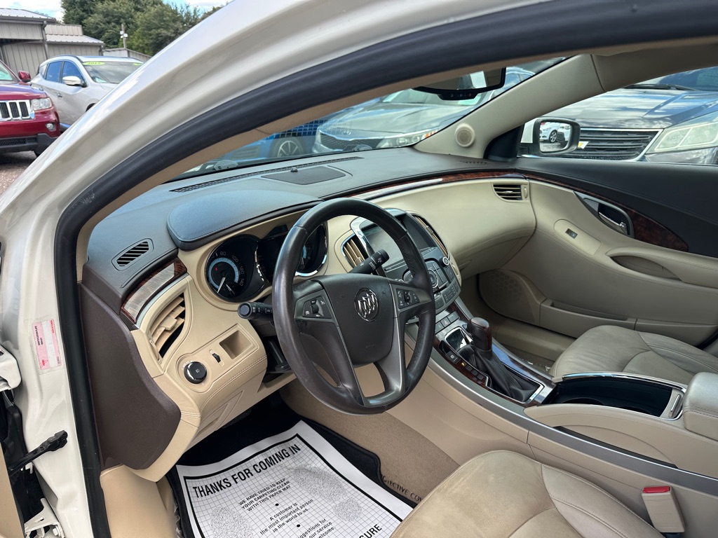 Photo 7 of this BUICK LACROSSE
