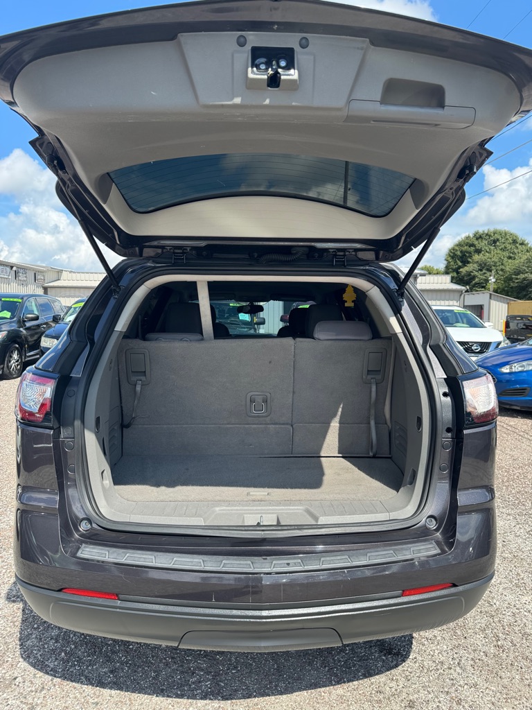Photo 14 of this CHEVROLET TRAVERSE