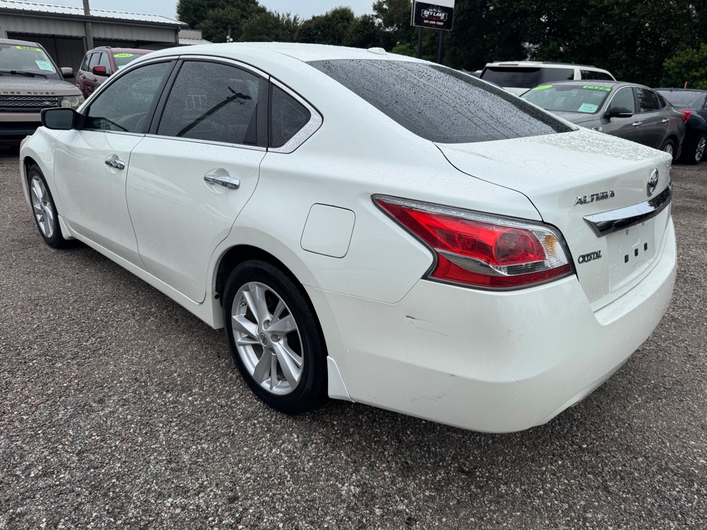 Photo 6 of this NISSAN ALTIMA