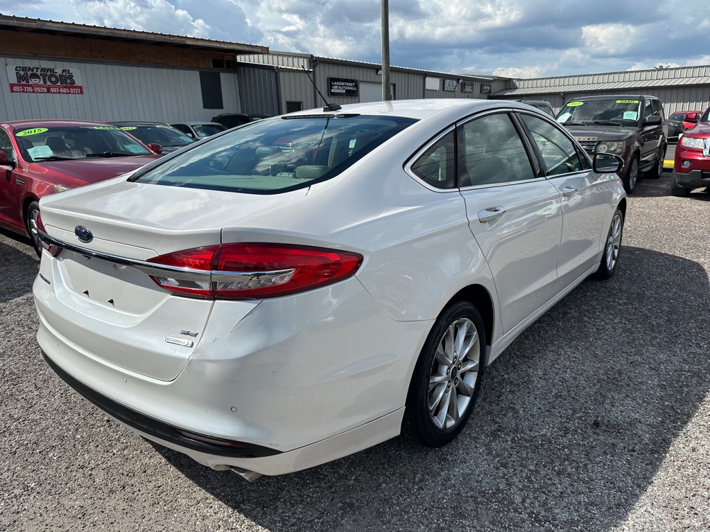 Photo 6 of this FORD FUSION