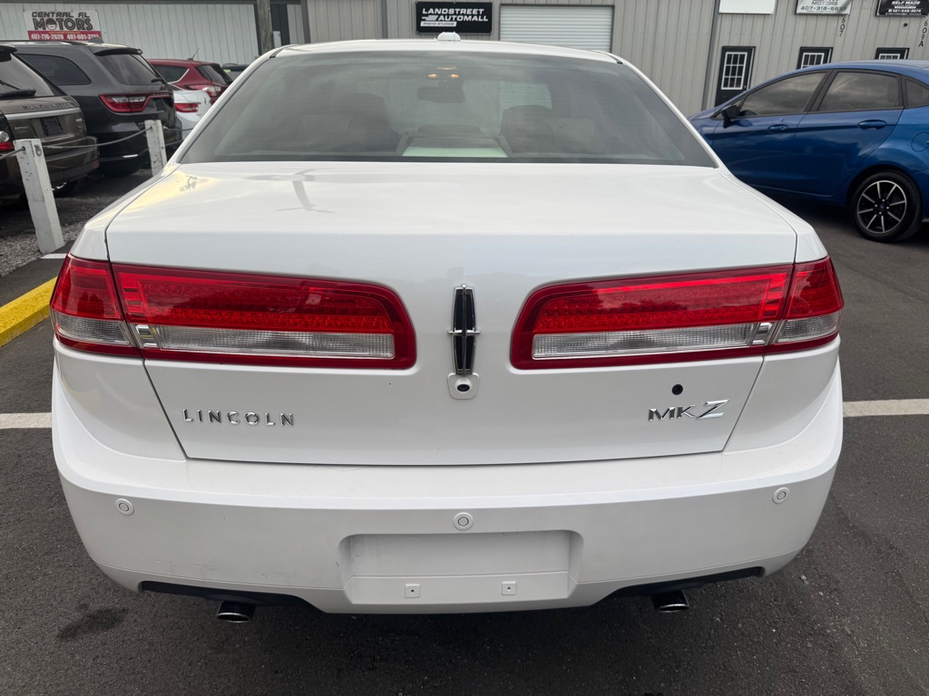 Photo 5 of this LINCOLN MKZ