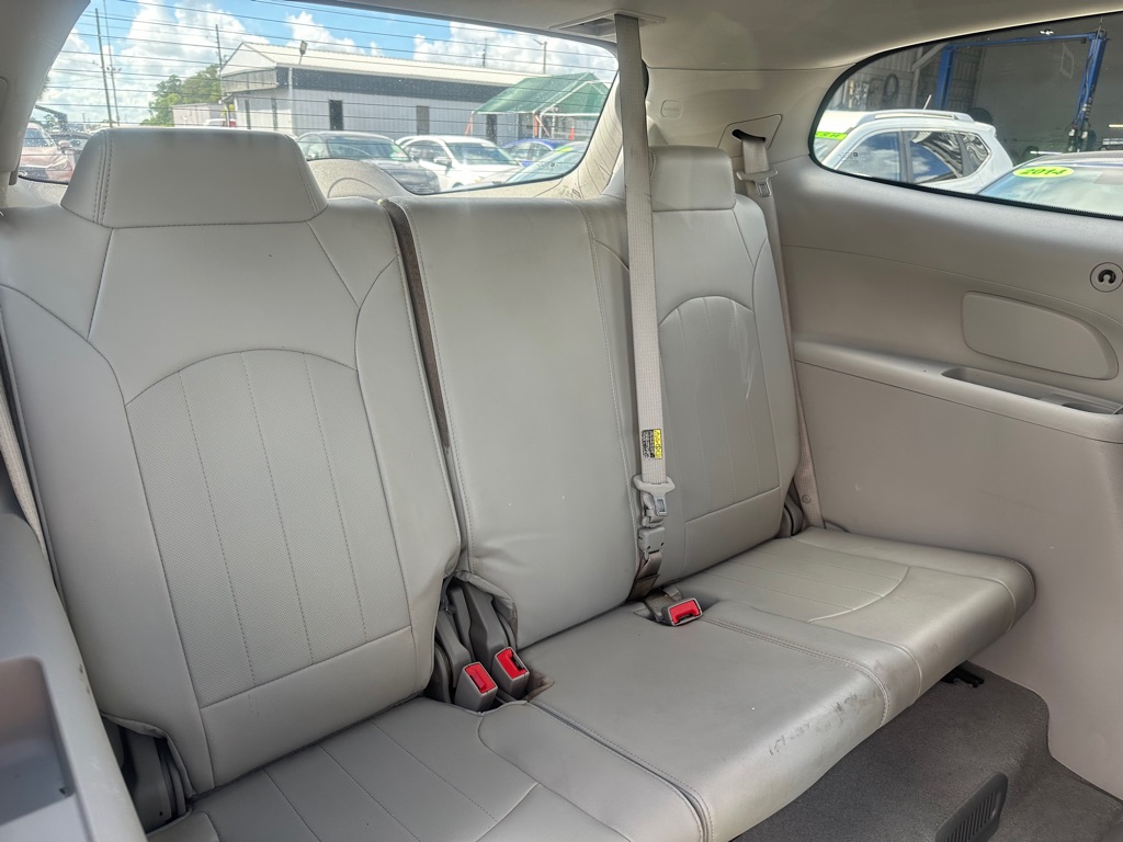 Photo 15 of this BUICK ENCLAVE