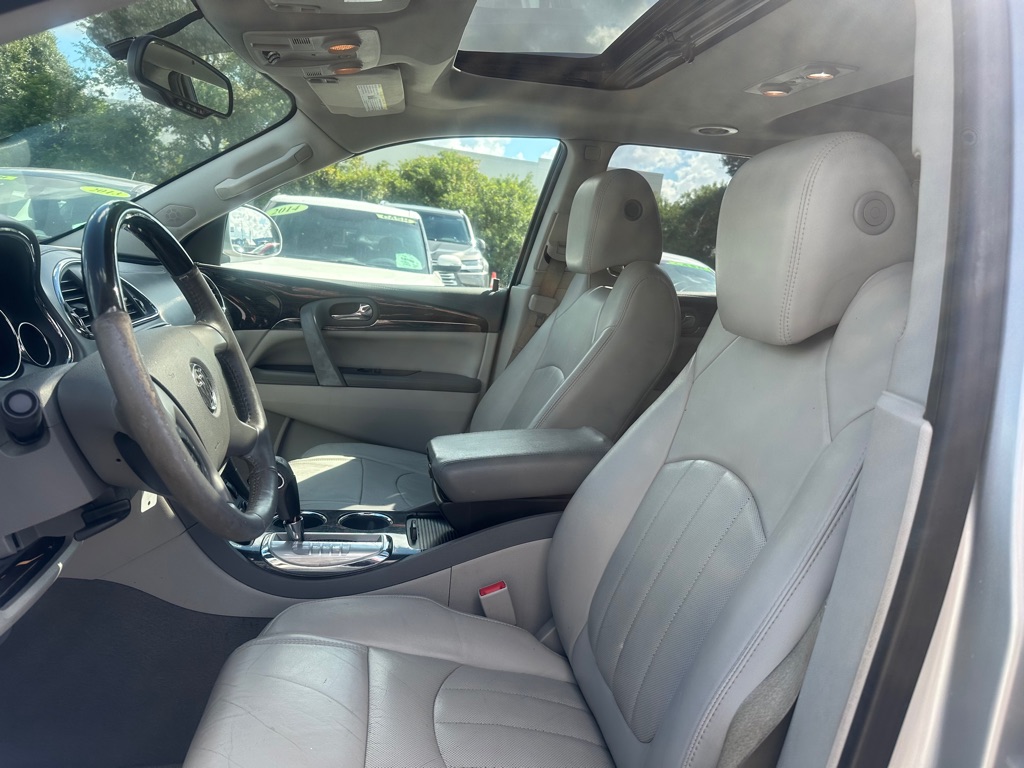 Photo 9 of this BUICK ENCLAVE