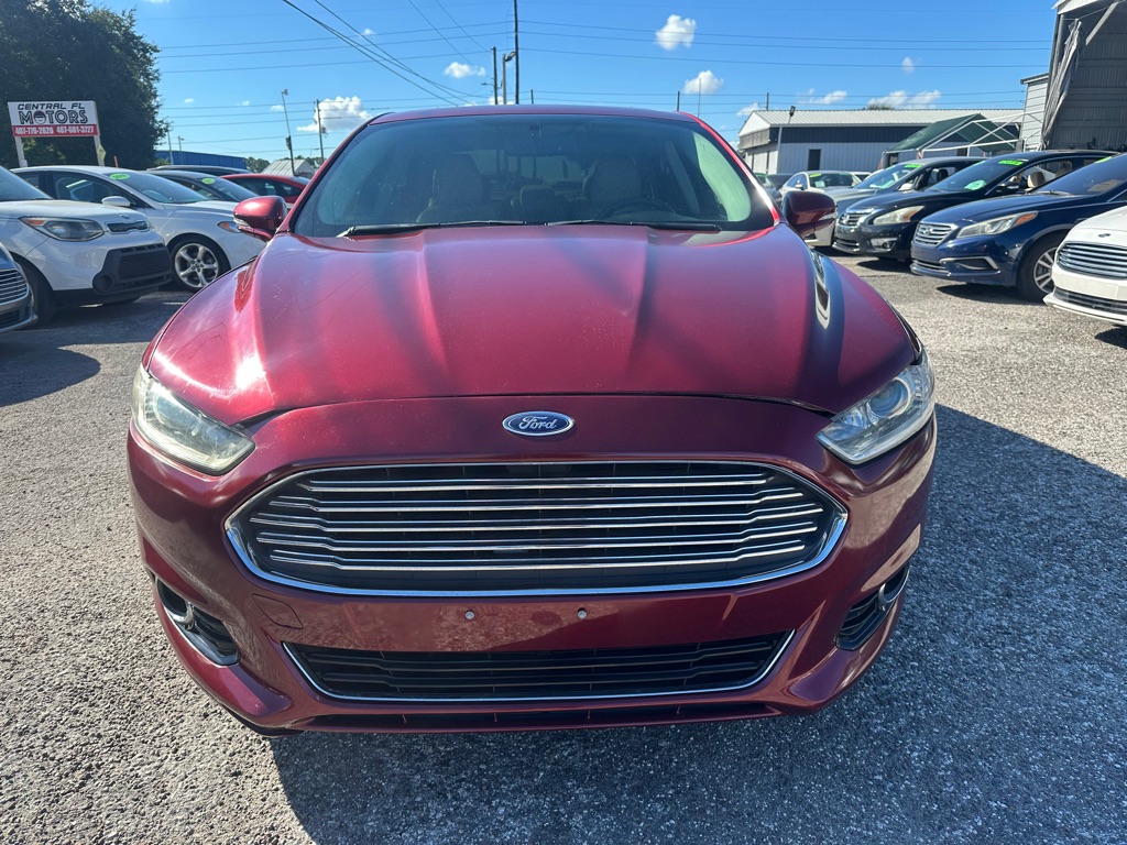 Photo 2 of this FORD FUSION