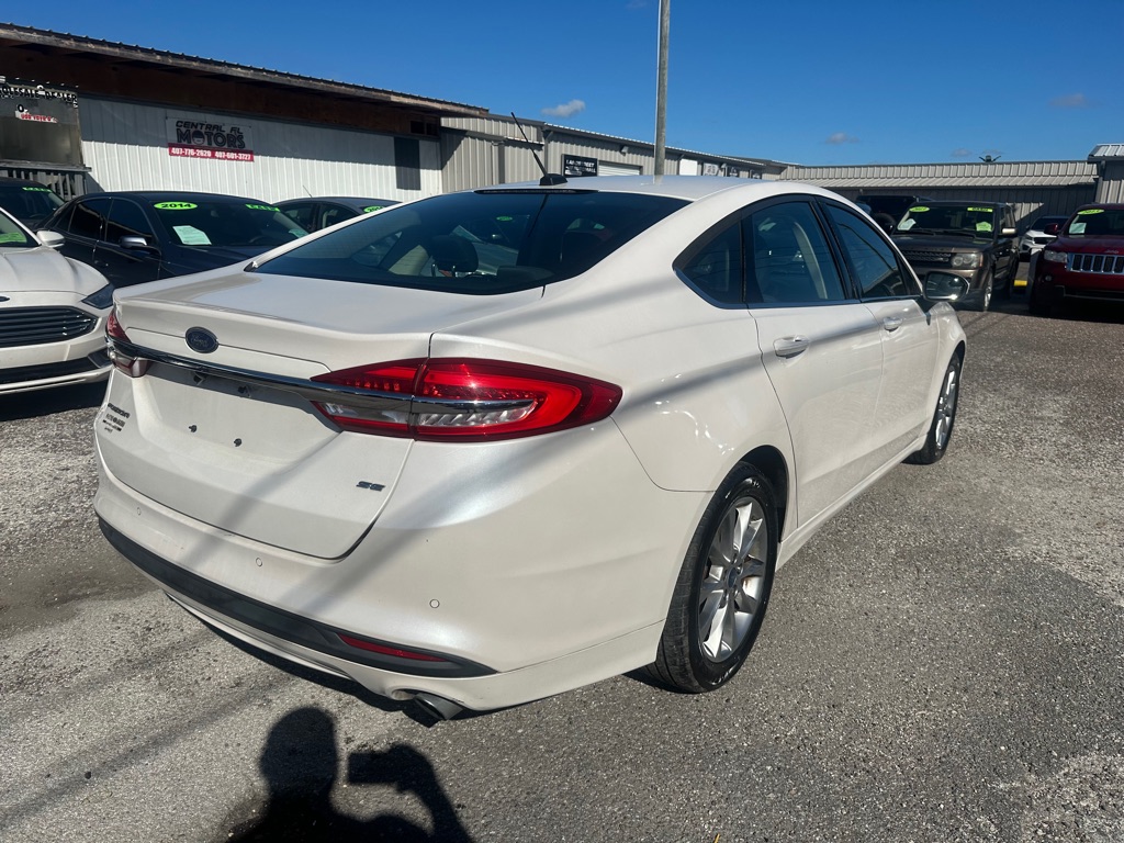 Photo 6 of this FORD FUSION