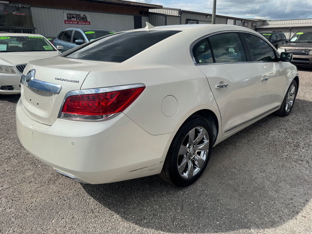 Photo 4 of this BUICK LACROSSE