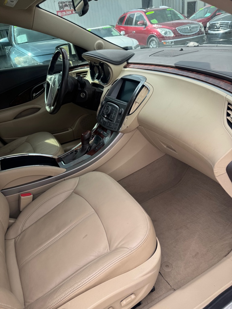 Photo 10 of this BUICK LACROSSE