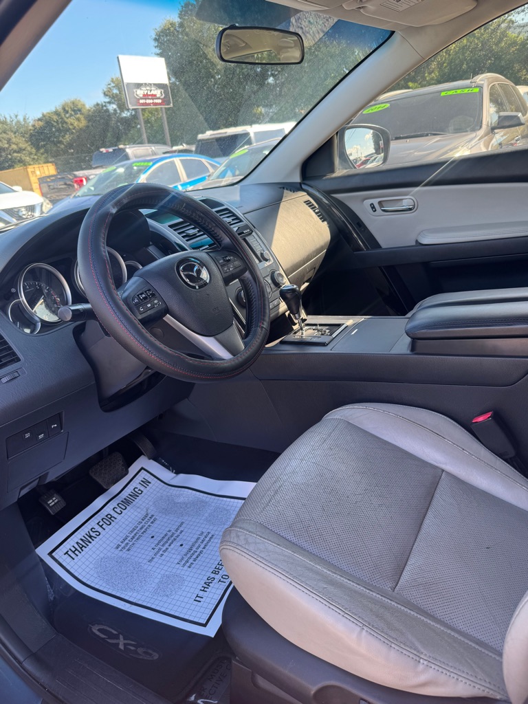 Photo 7 of this MAZDA CX-9
