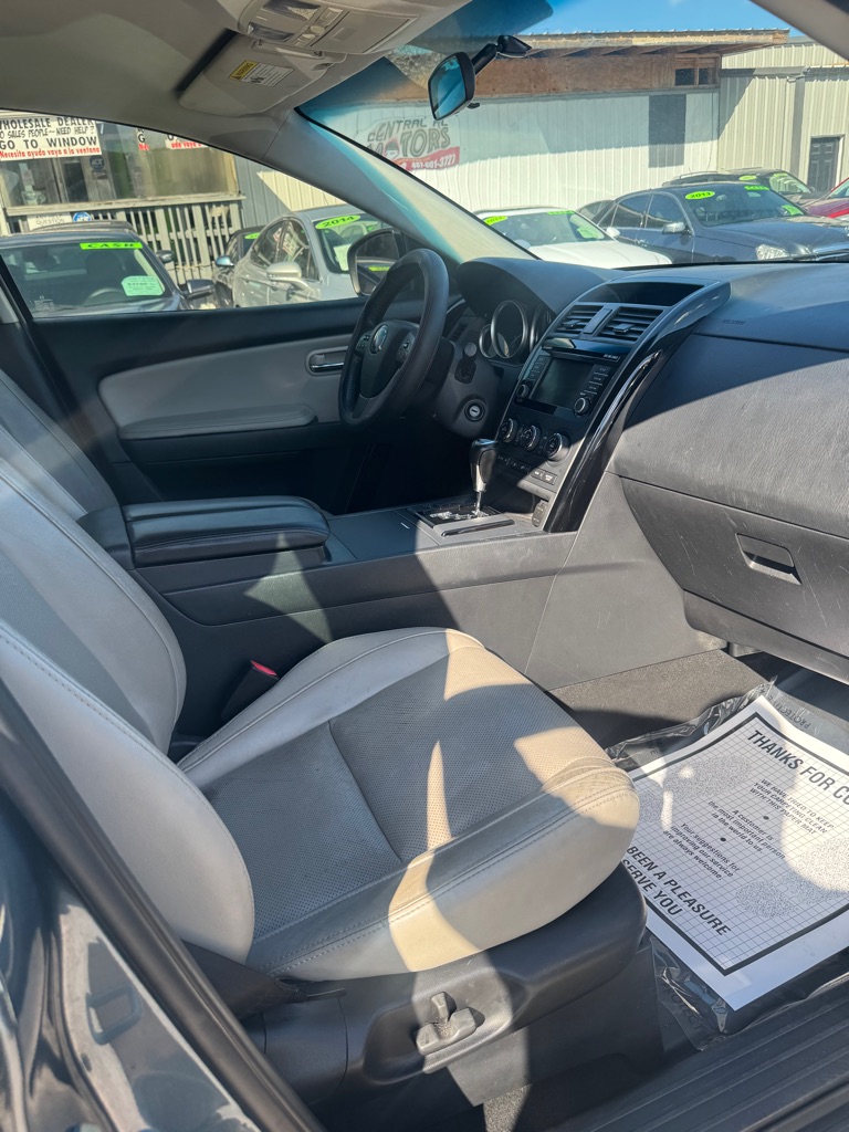 Photo 8 of this MAZDA CX-9