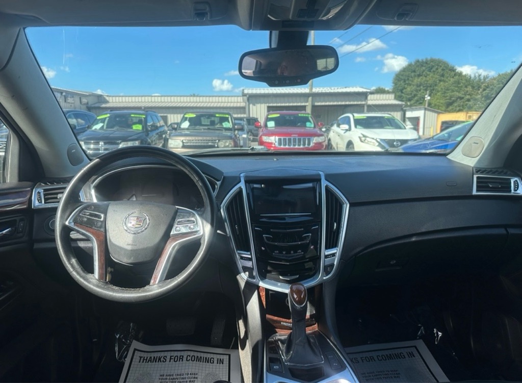 Photo 26 of this CADILLAC SRX