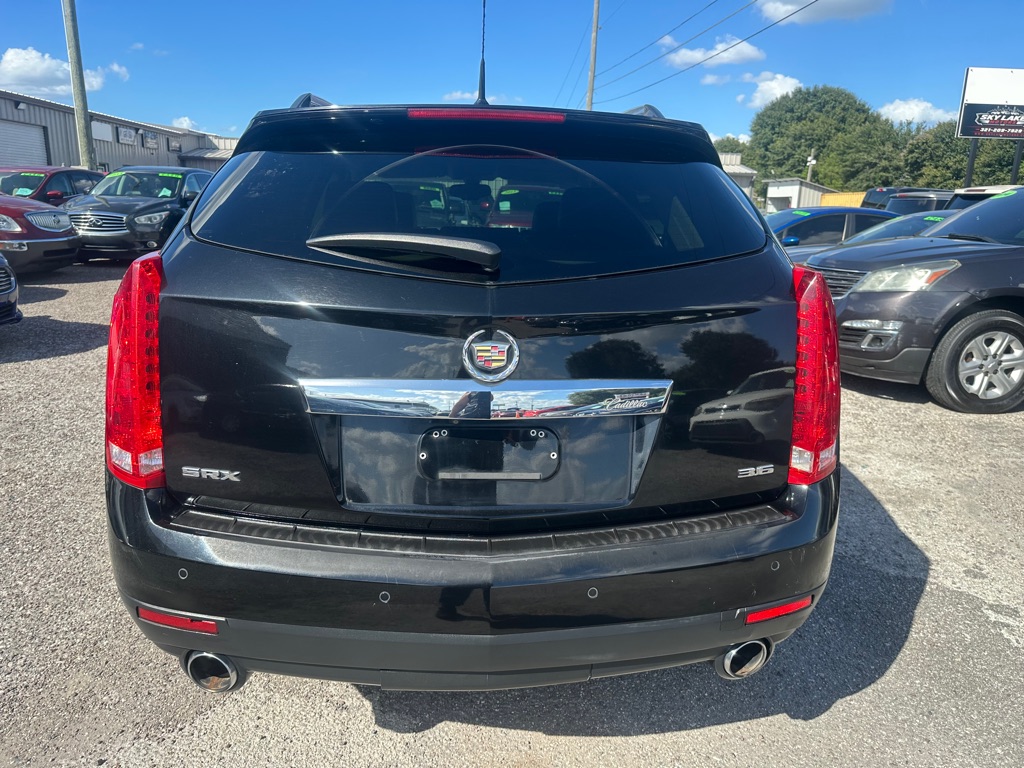 Photo 5 of this CADILLAC SRX