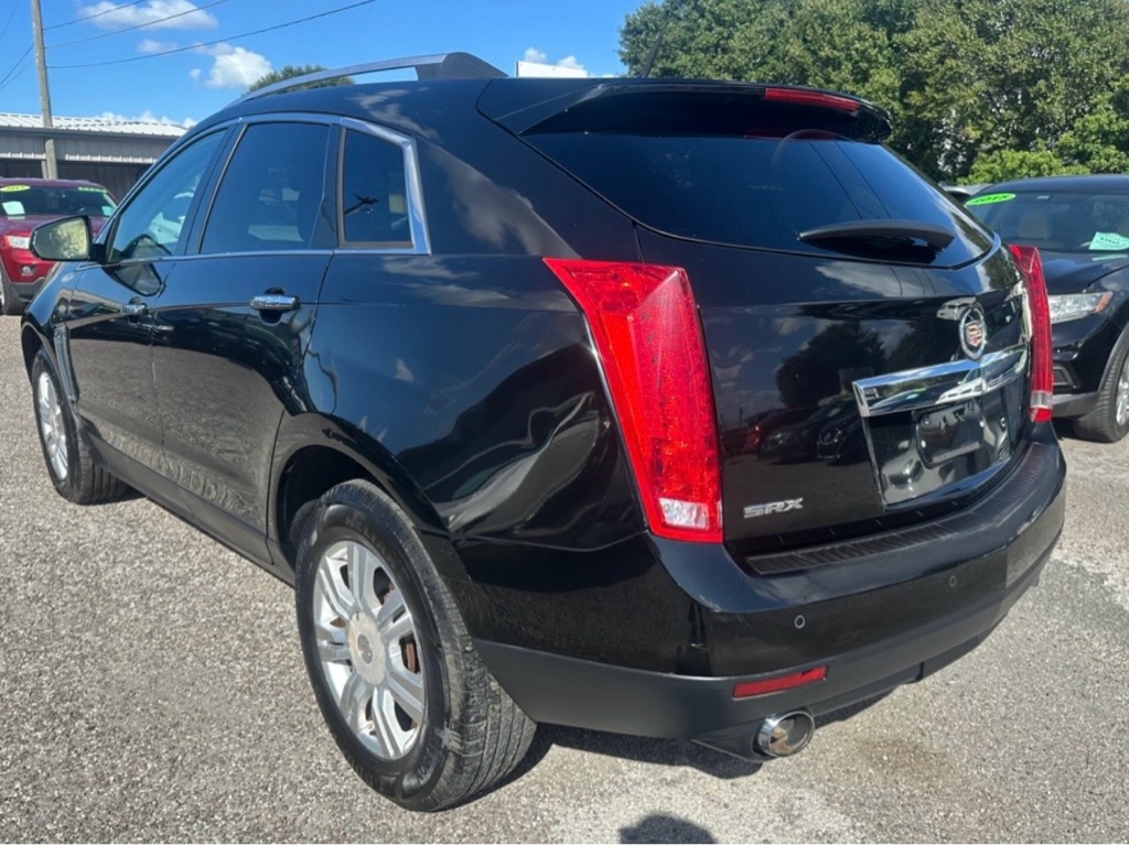 Photo 21 of this CADILLAC SRX