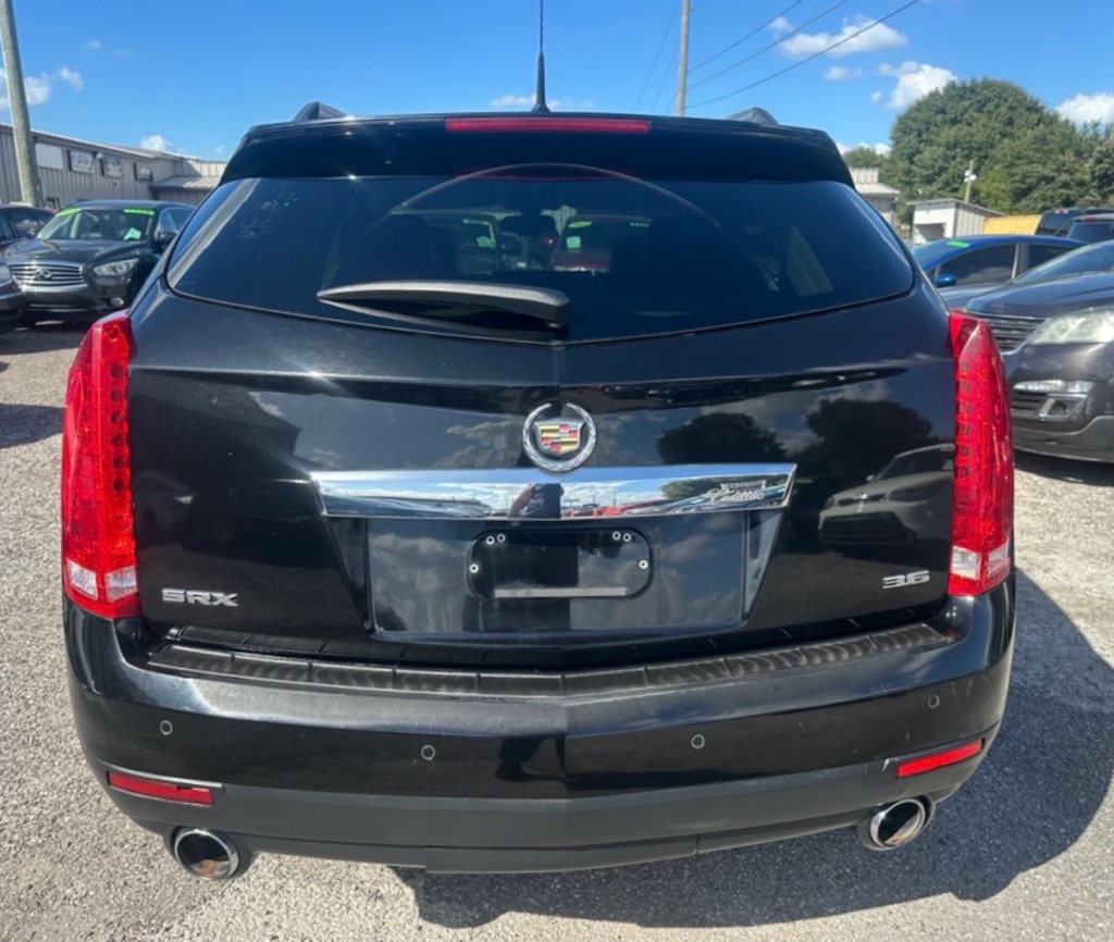 Photo 22 of this CADILLAC SRX