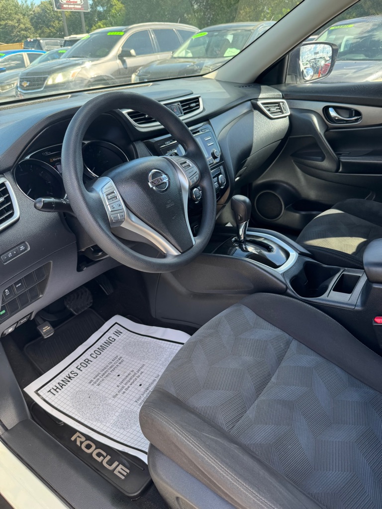 Photo 7 of this NISSAN ROGUE