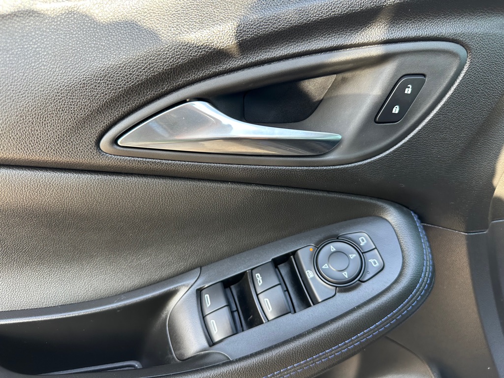 Photo 19 of this BUICK ENCORE GX