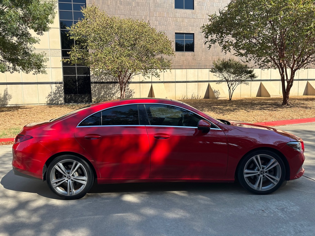 Photo 17 of this MERCEDES-BENZ CLA