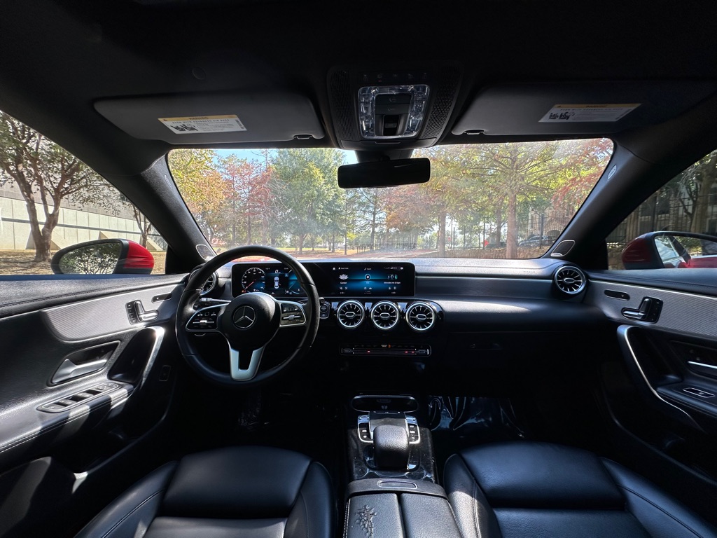 Photo 24 of this MERCEDES-BENZ CLA