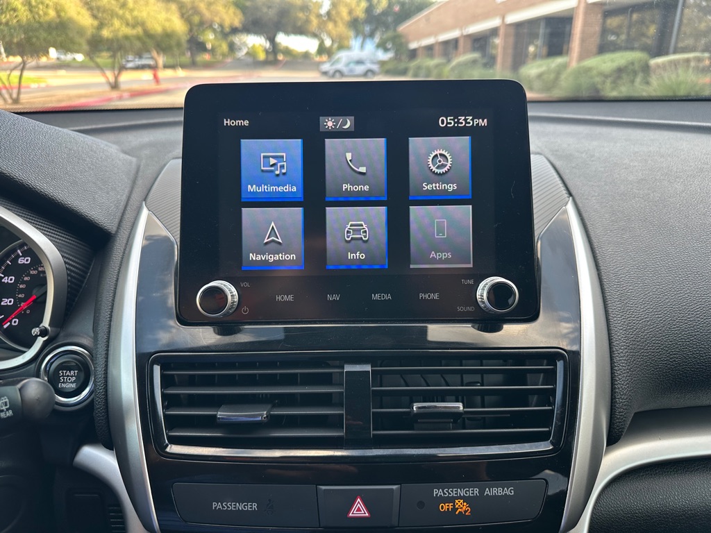 Photo 26 of this MITSUBISHI ECLIPSE CROSS