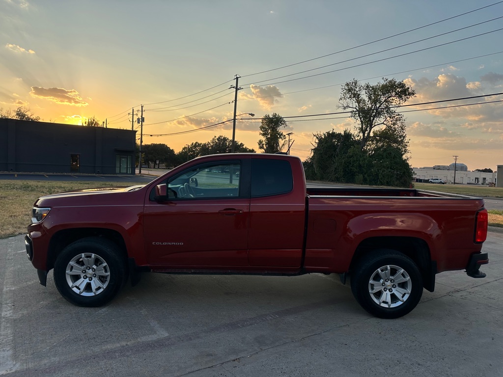 Photo 9 of this CHEVROLET COLORADO