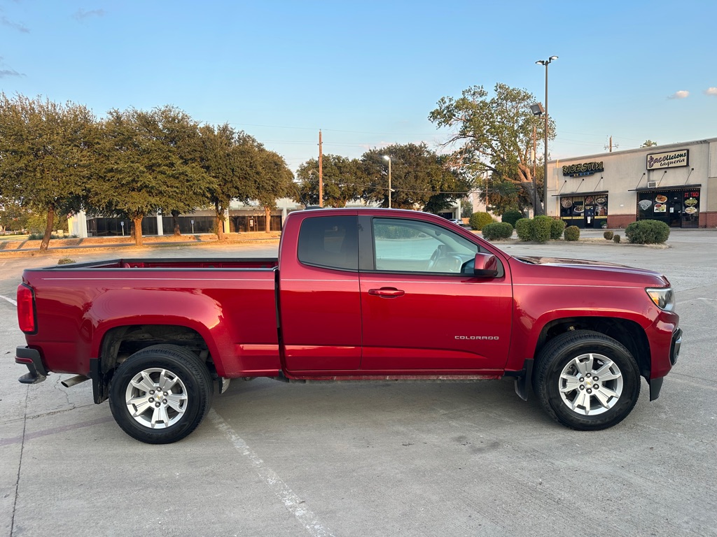 Photo 14 of this CHEVROLET COLORADO