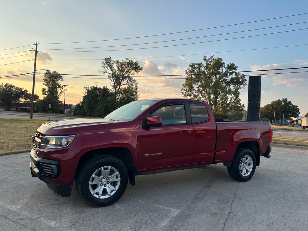 Photo 8 of this CHEVROLET COLORADO