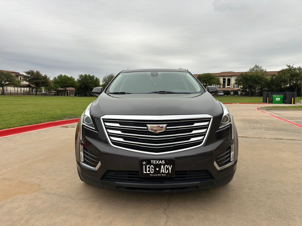 Photo 8 of this CADILLAC XT5