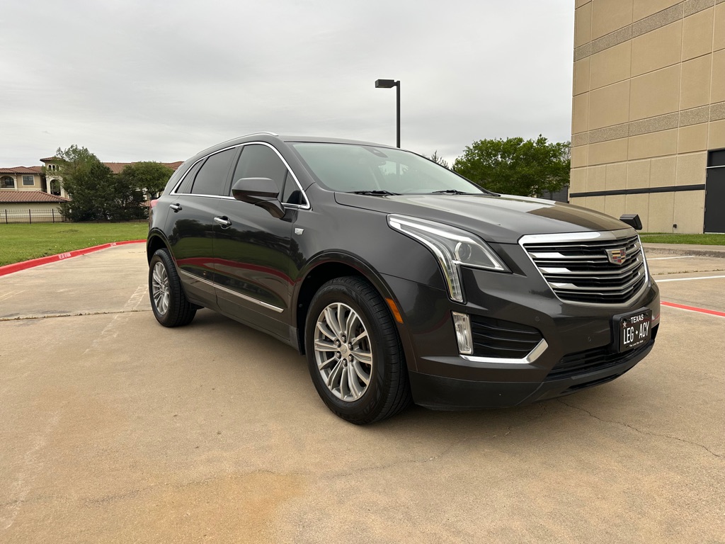 Photo 22 of this CADILLAC XT5