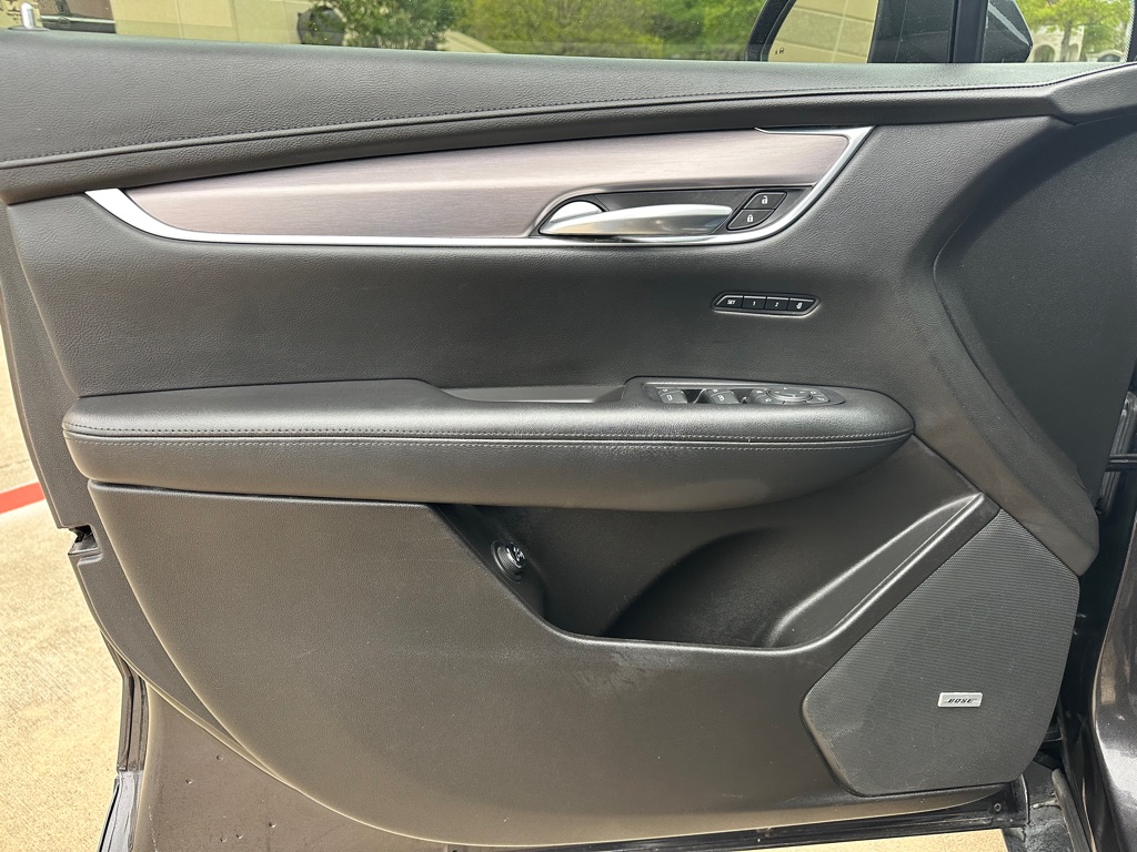 Photo 25 of this CADILLAC XT5