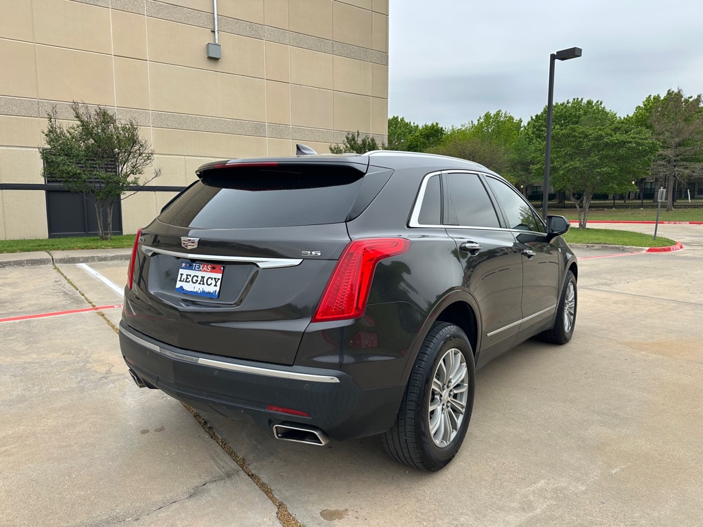 Photo 19 of this CADILLAC XT5