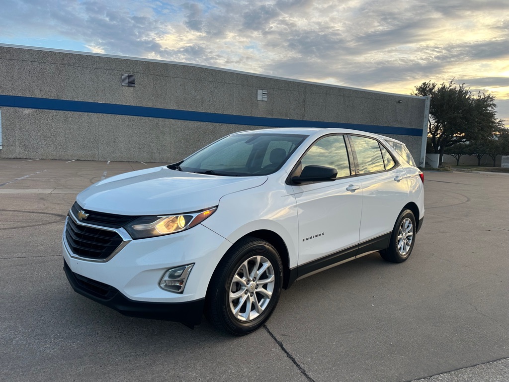 Photo 7 of this CHEVROLET EQUINOX