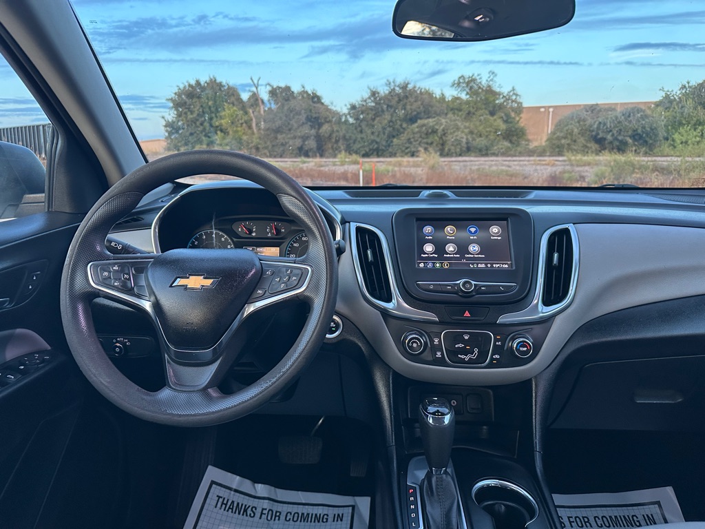 Photo 22 of this CHEVROLET EQUINOX