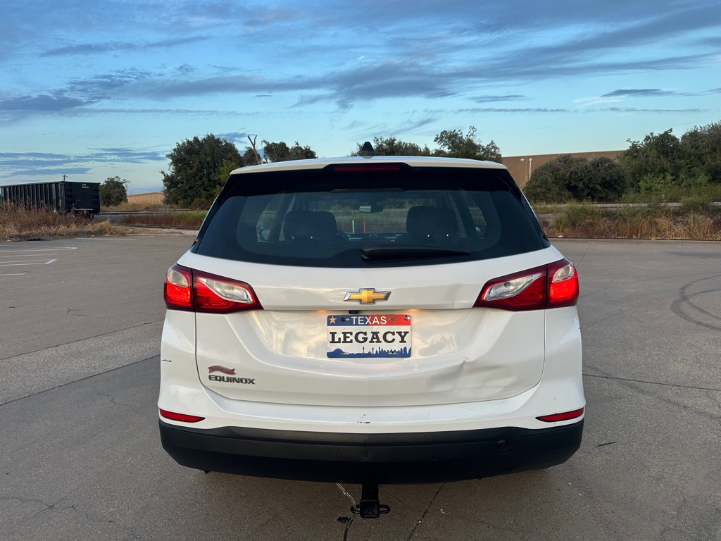 Photo 13 of this CHEVROLET EQUINOX