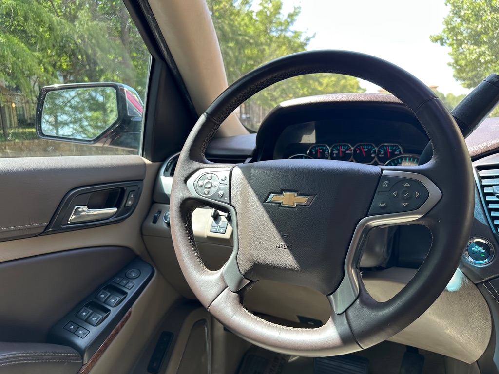 Photo 30 of this CHEVROLET TAHOE