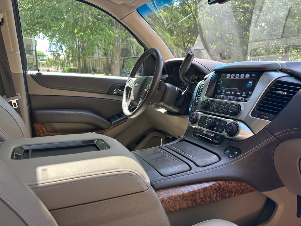 Photo 28 of this CHEVROLET TAHOE
