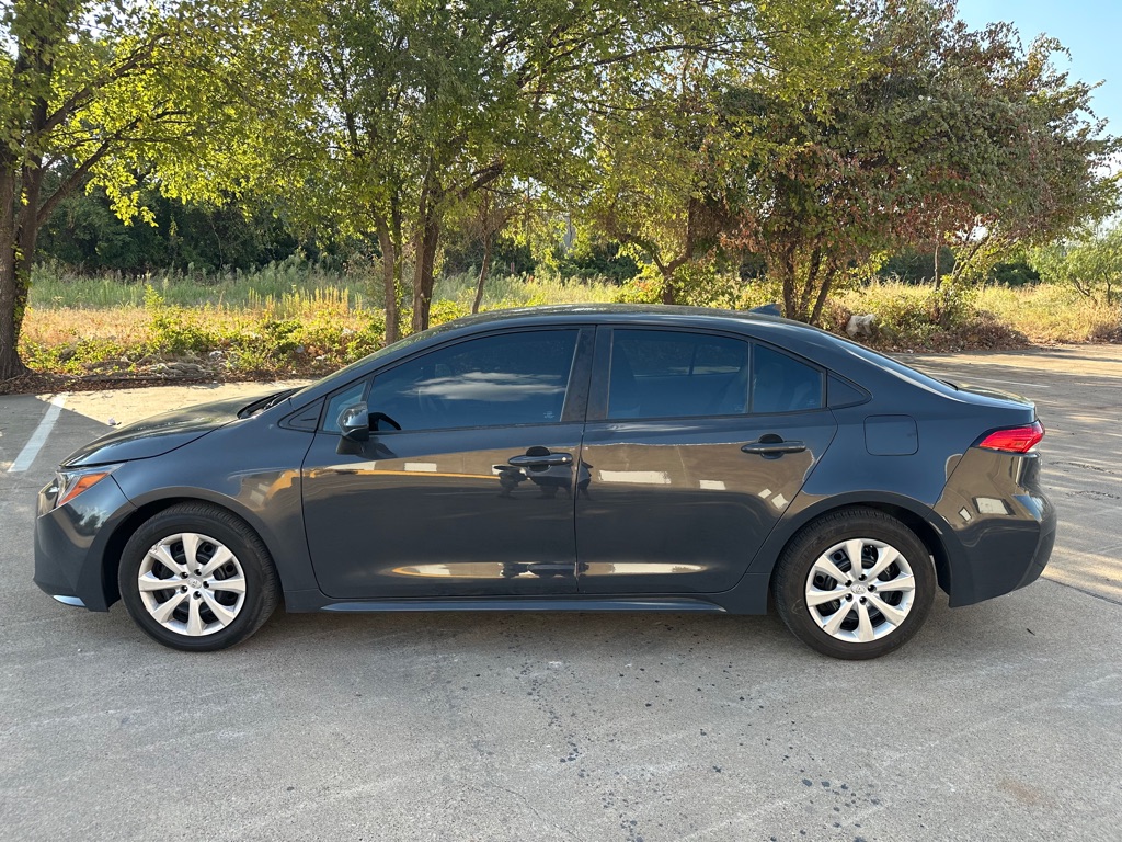 Photo 11 of this TOYOTA COROLLA