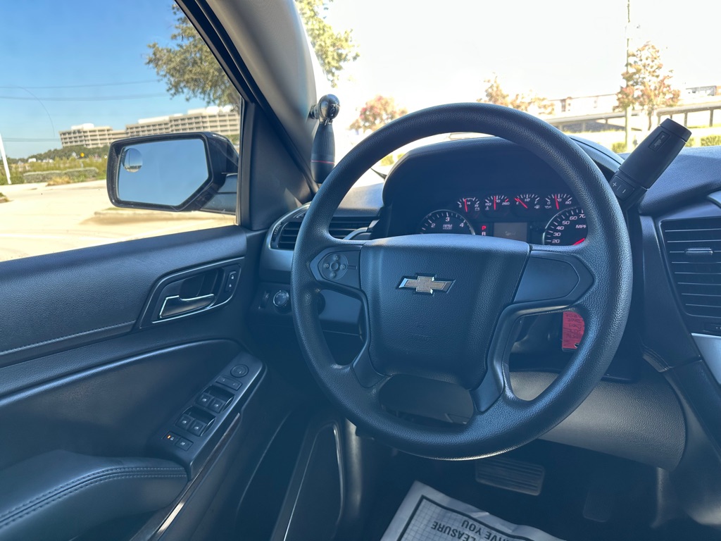 Photo 31 of this CHEVROLET TAHOE