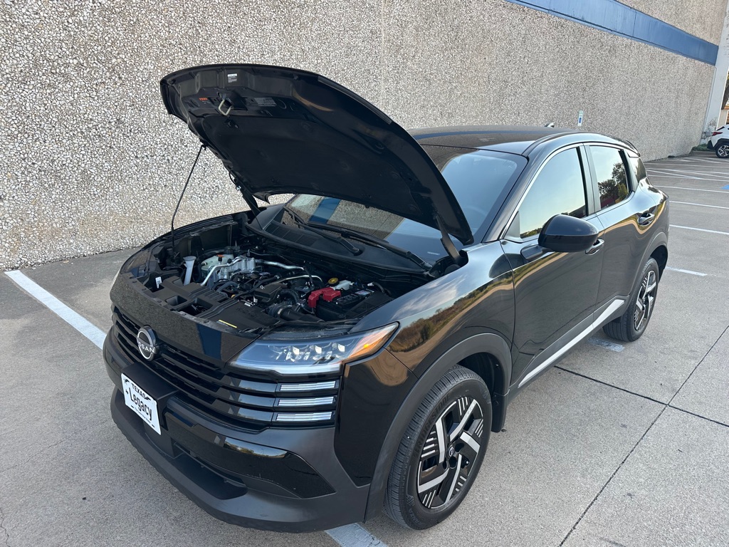 Photo 9 of this NISSAN KICKS