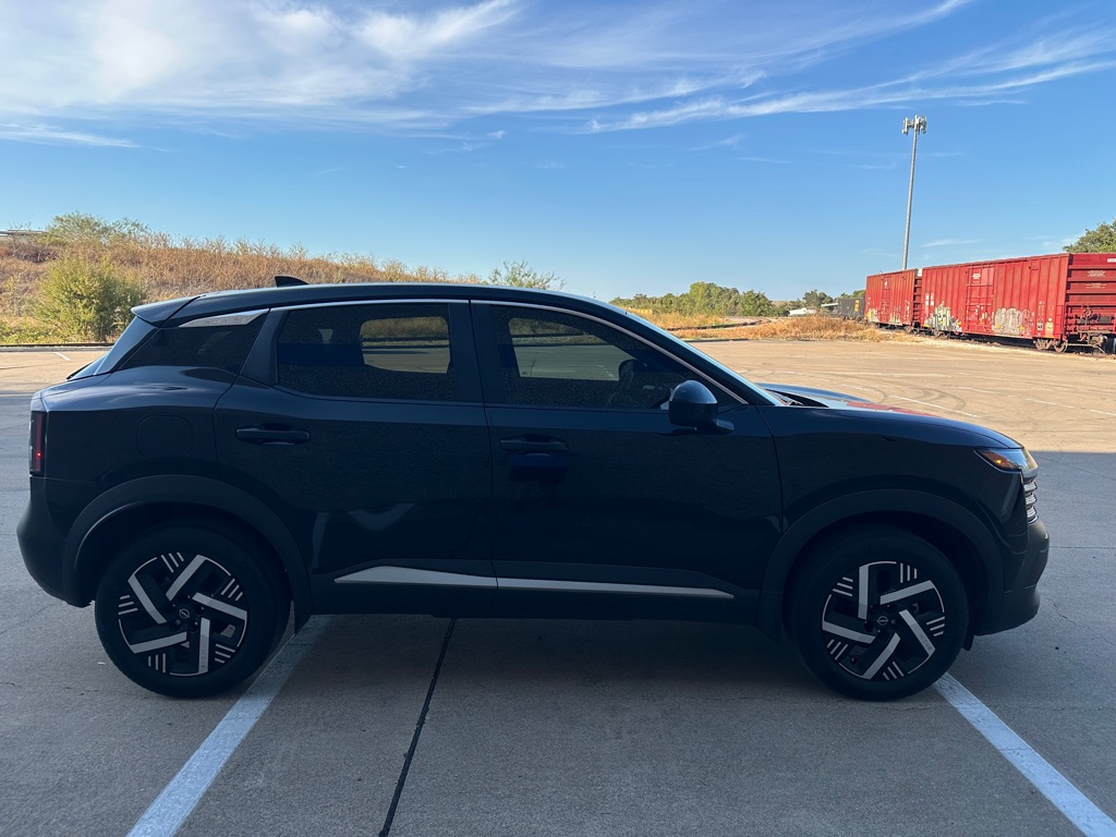 Photo 15 of this NISSAN KICKS
