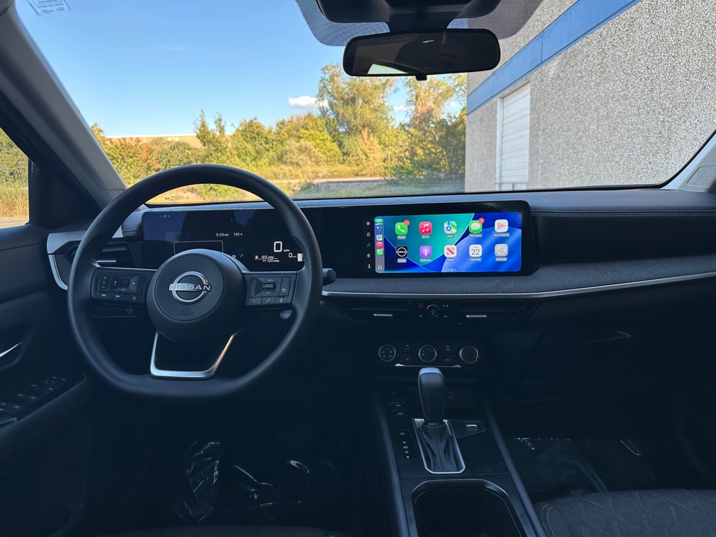Photo 21 of this NISSAN KICKS