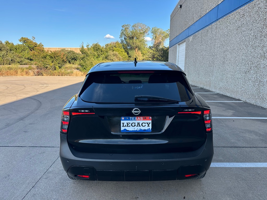 Photo 13 of this NISSAN KICKS