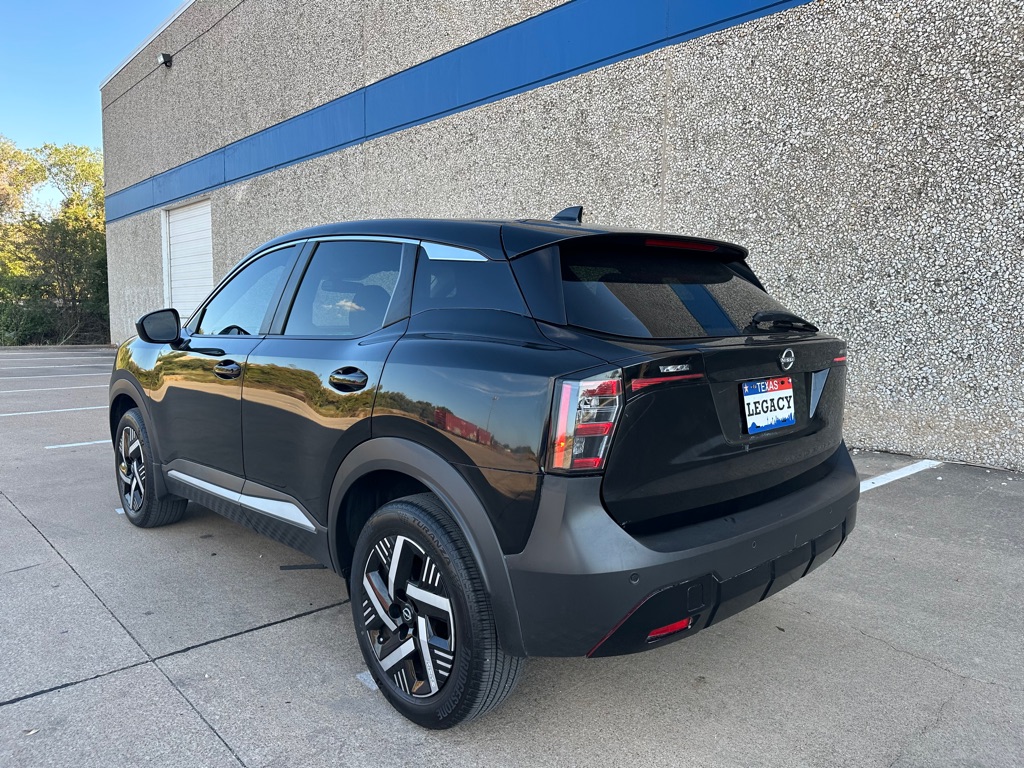 Photo 12 of this NISSAN KICKS