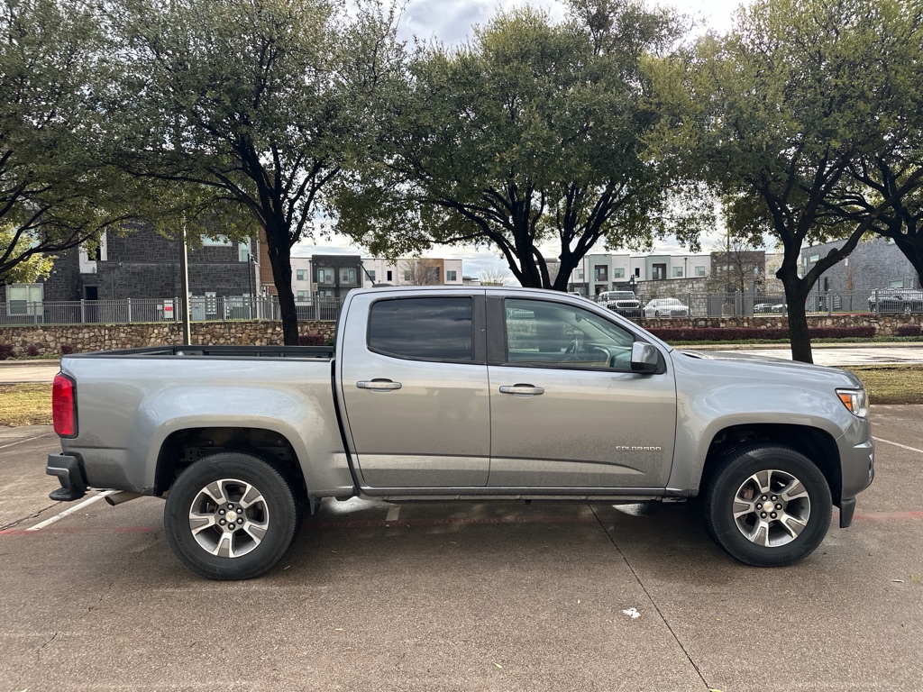 Photo 16 of this CHEVROLET COLORADO