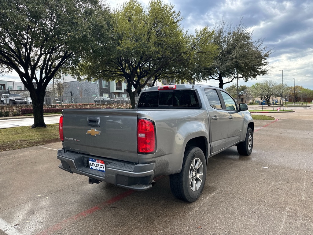 Photo 15 of this CHEVROLET COLORADO