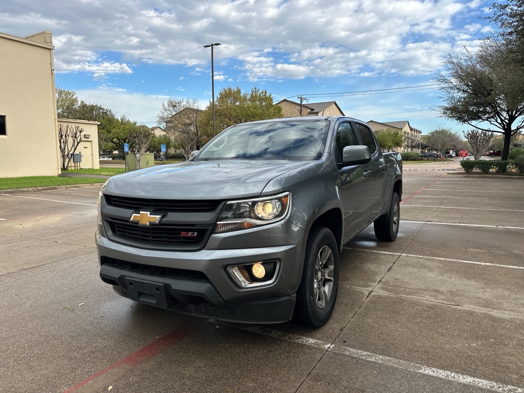 Photo 6 of this CHEVROLET COLORADO